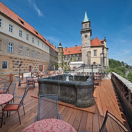Ea Zamecky Hotel Hrubá Skála Exterior foto